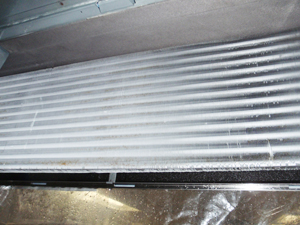 6.エアブローし、熱交換器の水分をとばします